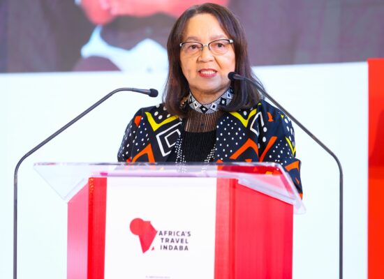 Madame la ministre du Tourisme sud-africain, Patricia de Lille