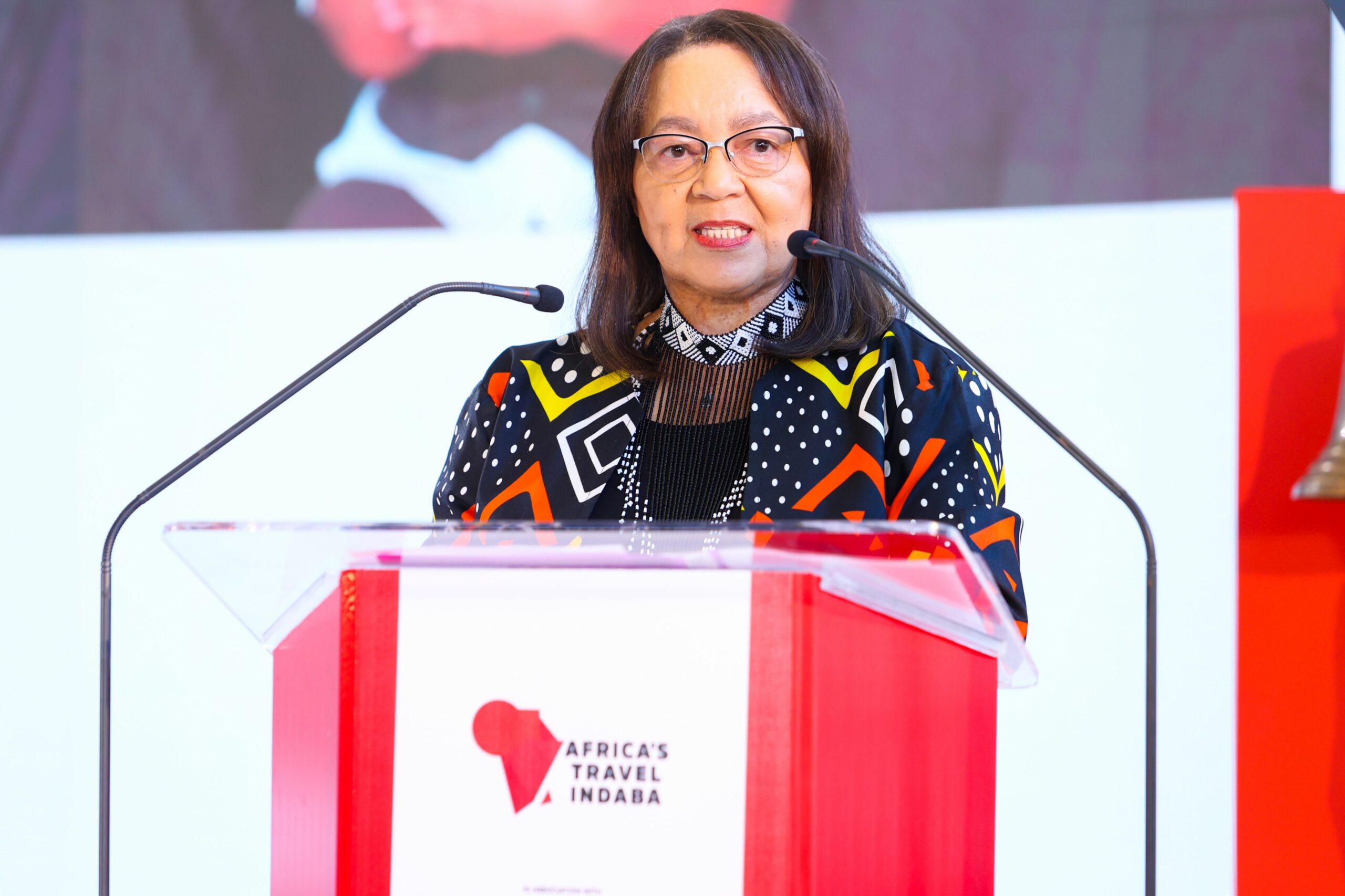 Madame la ministre du Tourisme sud-africain, Patricia de Lille